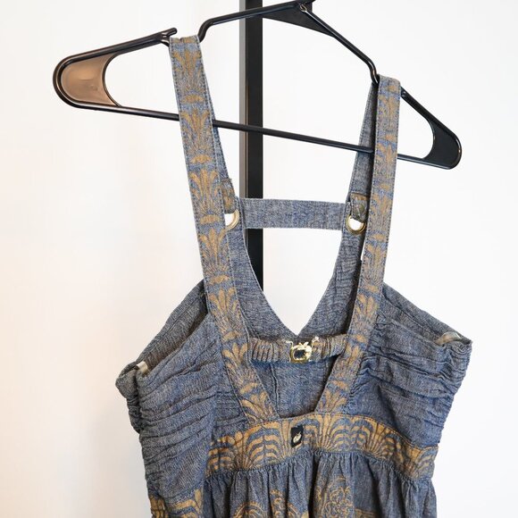 Apple Bottom Blue Denim Fits to Flare Keyhole Dress with side pockets - Picture 5 of 8